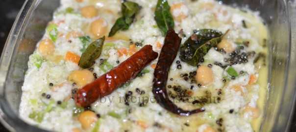 coconut chutney with veggies